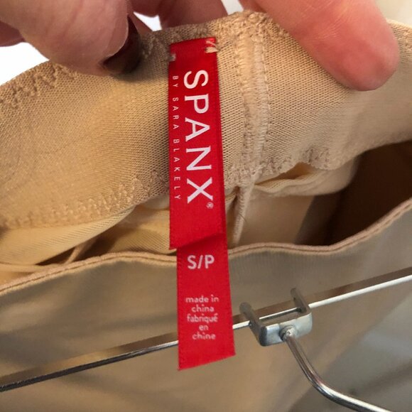 SPANX - Booty Booster - Mid-Thigh Short - NWT, Sz. S - Picture 8 of 8